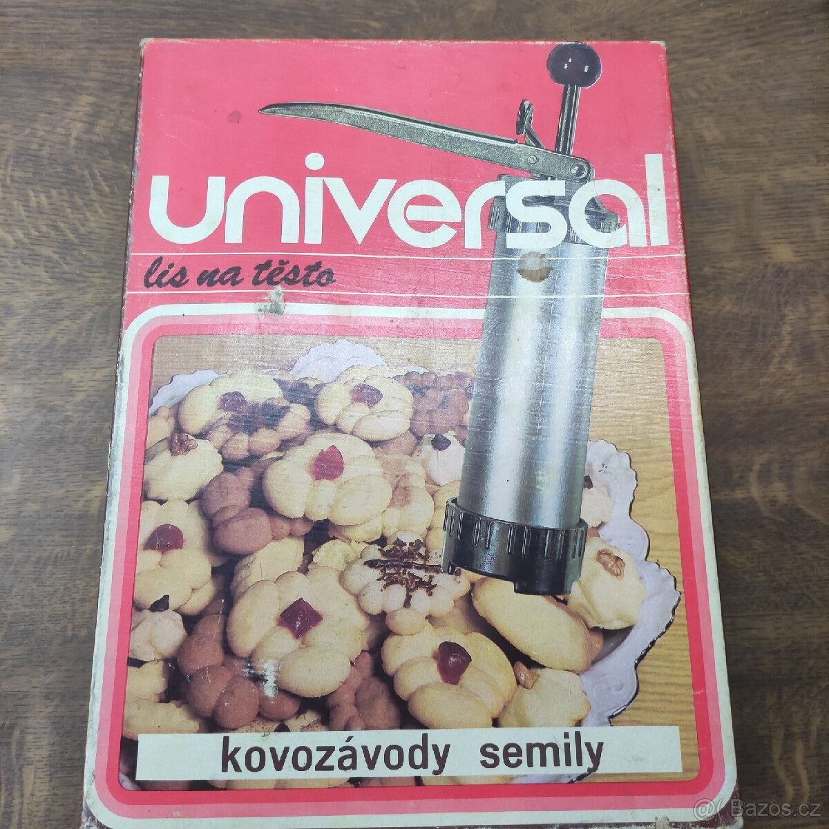Strojek na cukroví
