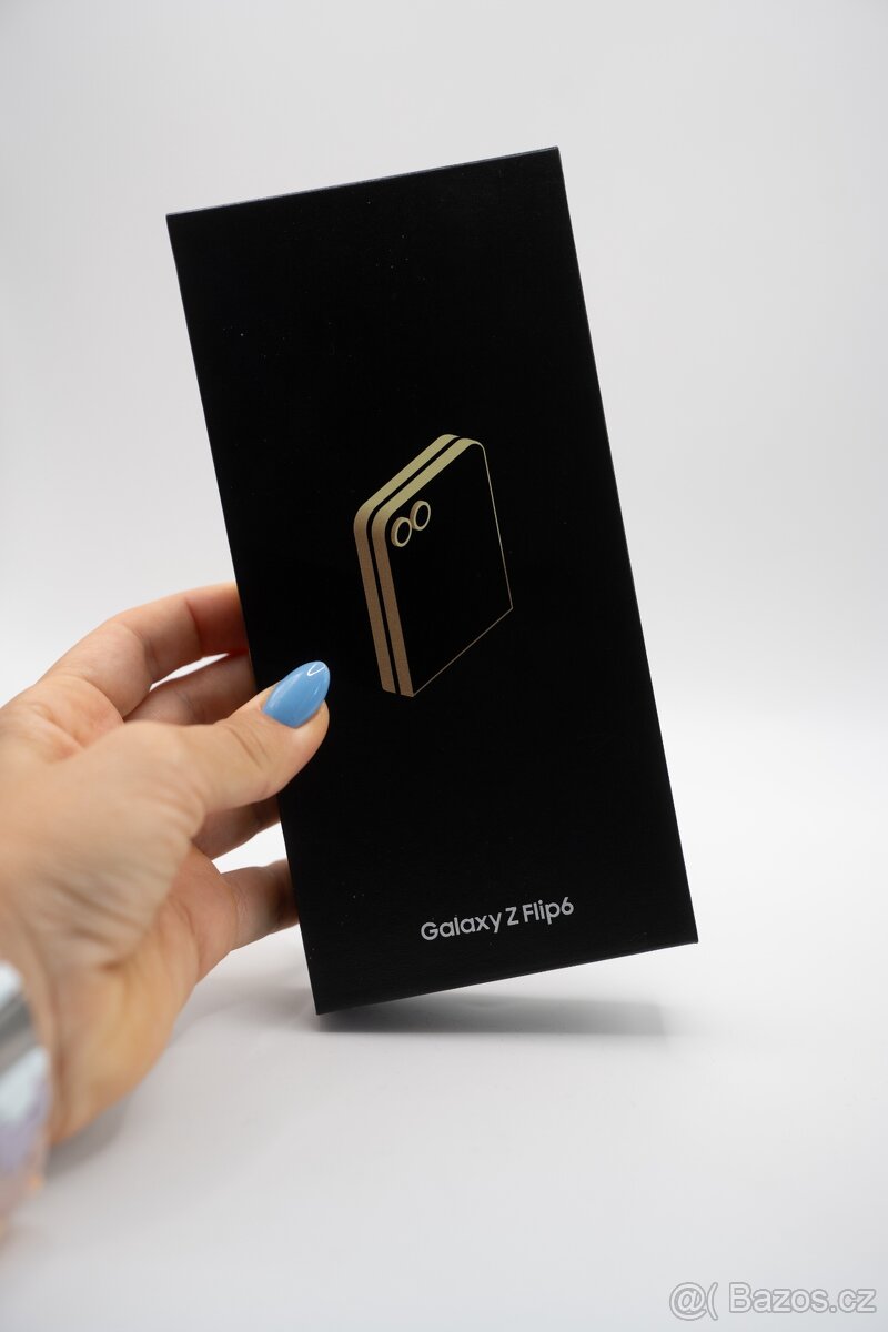 SAMSUNG GALAXY ZFLIP6