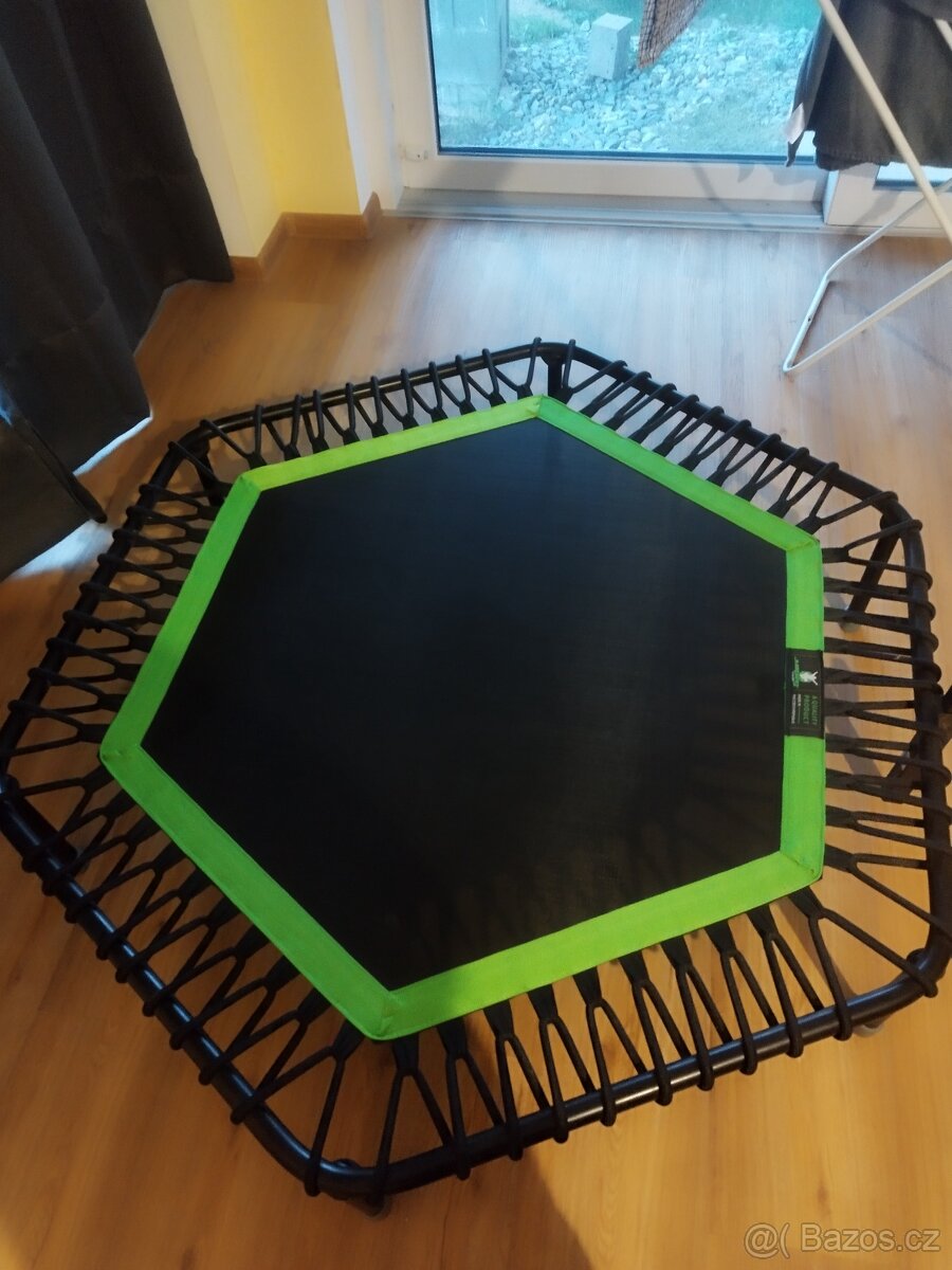Jumping trampolína