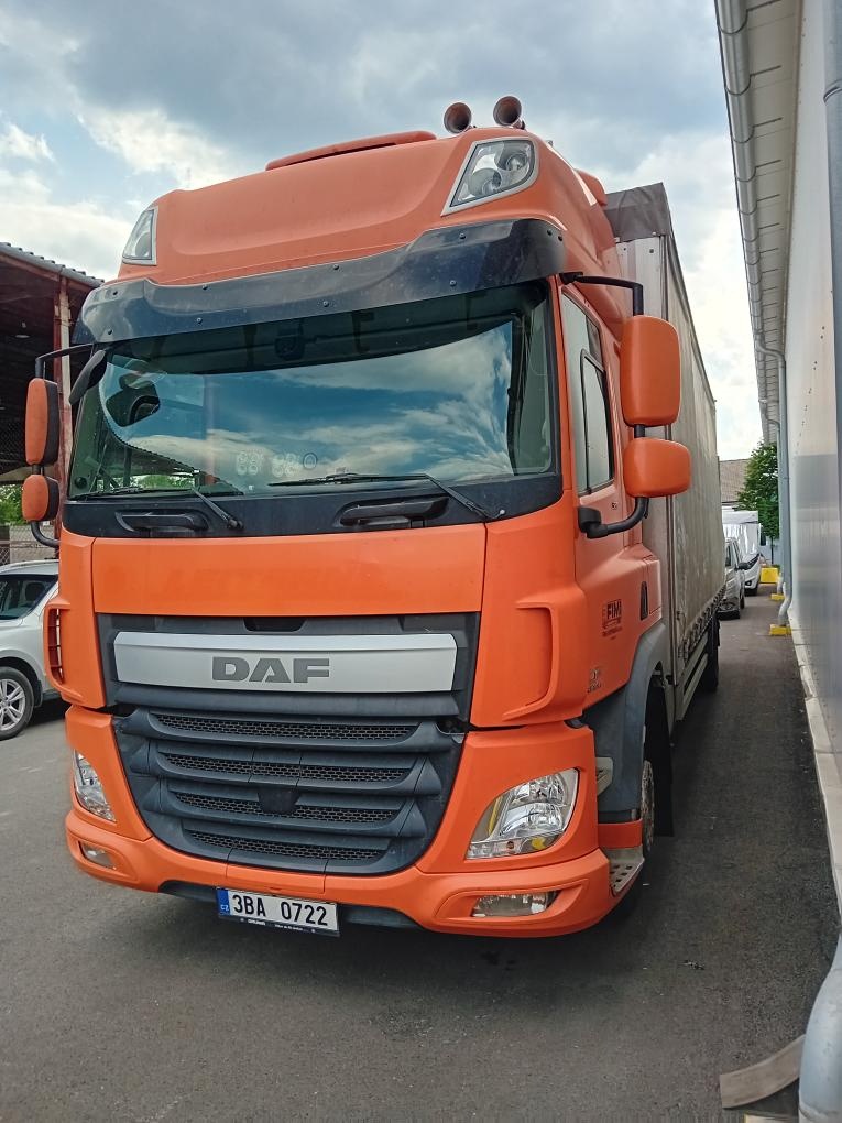 DAF CF 320