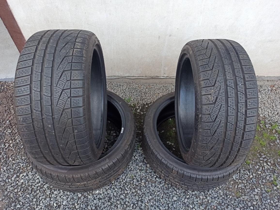zimní pneu Pirelli 245/40/20, 275/35/20