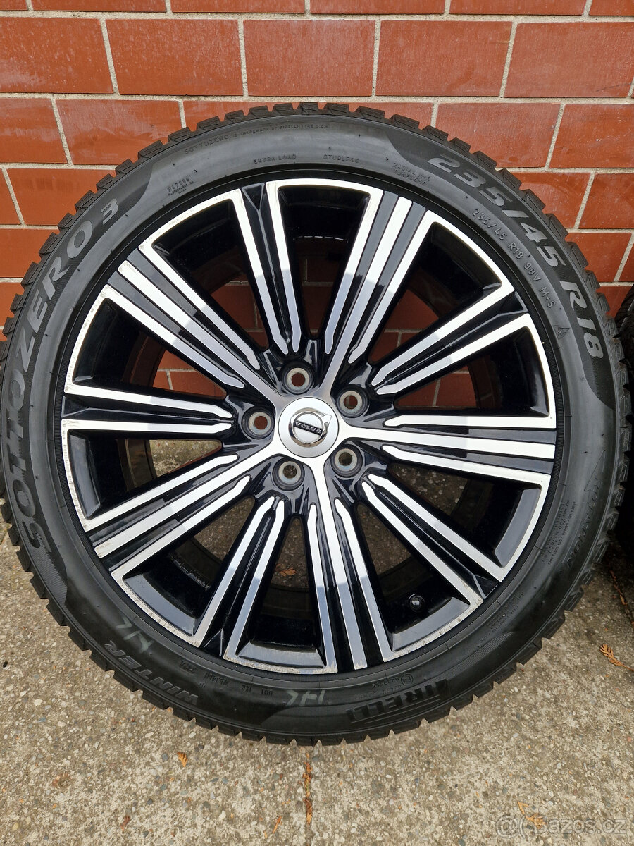 5x108 r18 disky volvo v60 kola elektrony 235 45 18 alu et42