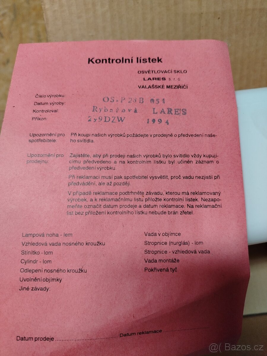 Stínící sklo na světlo