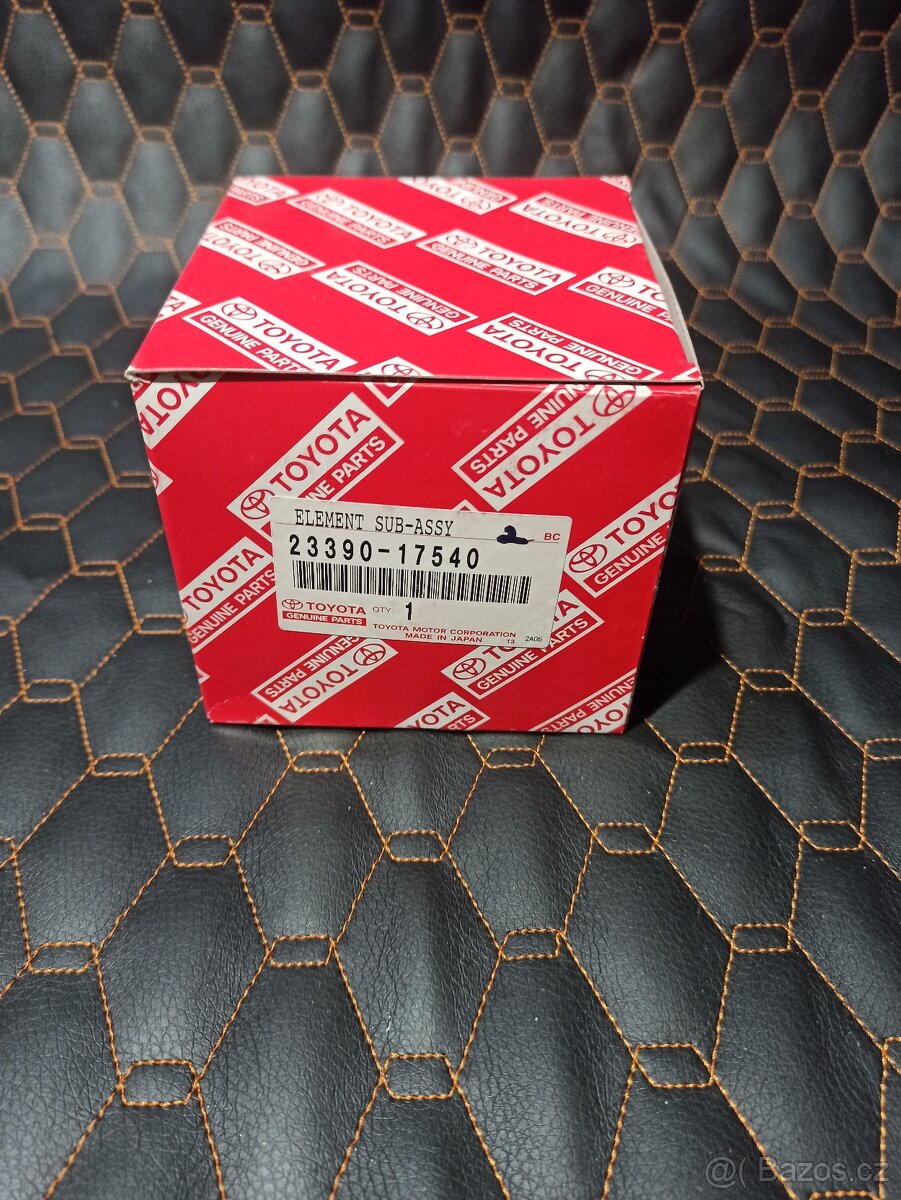 Palivový filtr OEM Toyota Land Cruiser Diesel