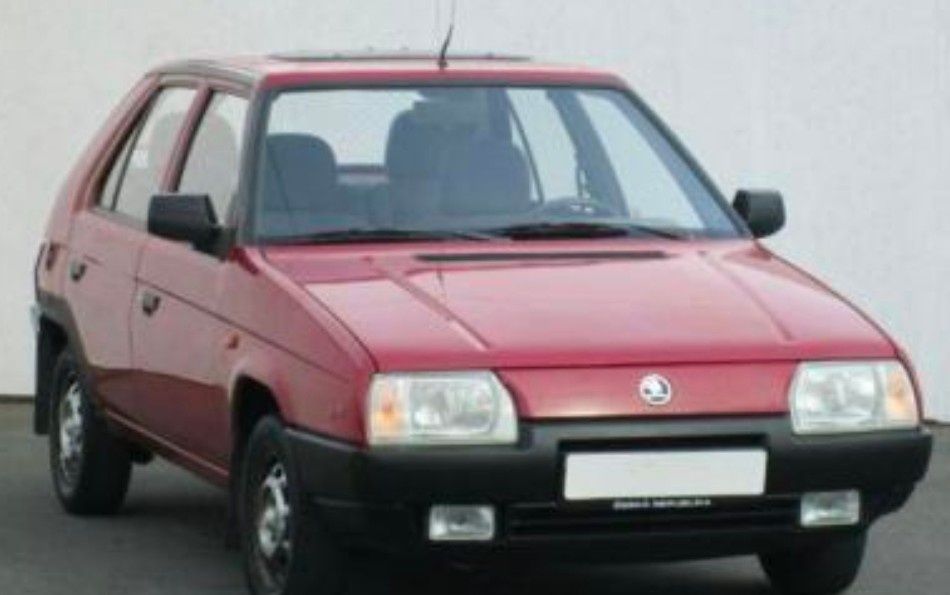 Koupím blatník a dveře Škoda favorit