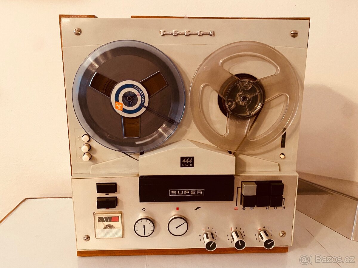 Kotoučový magnetofon Tesla B 444, Lux Super