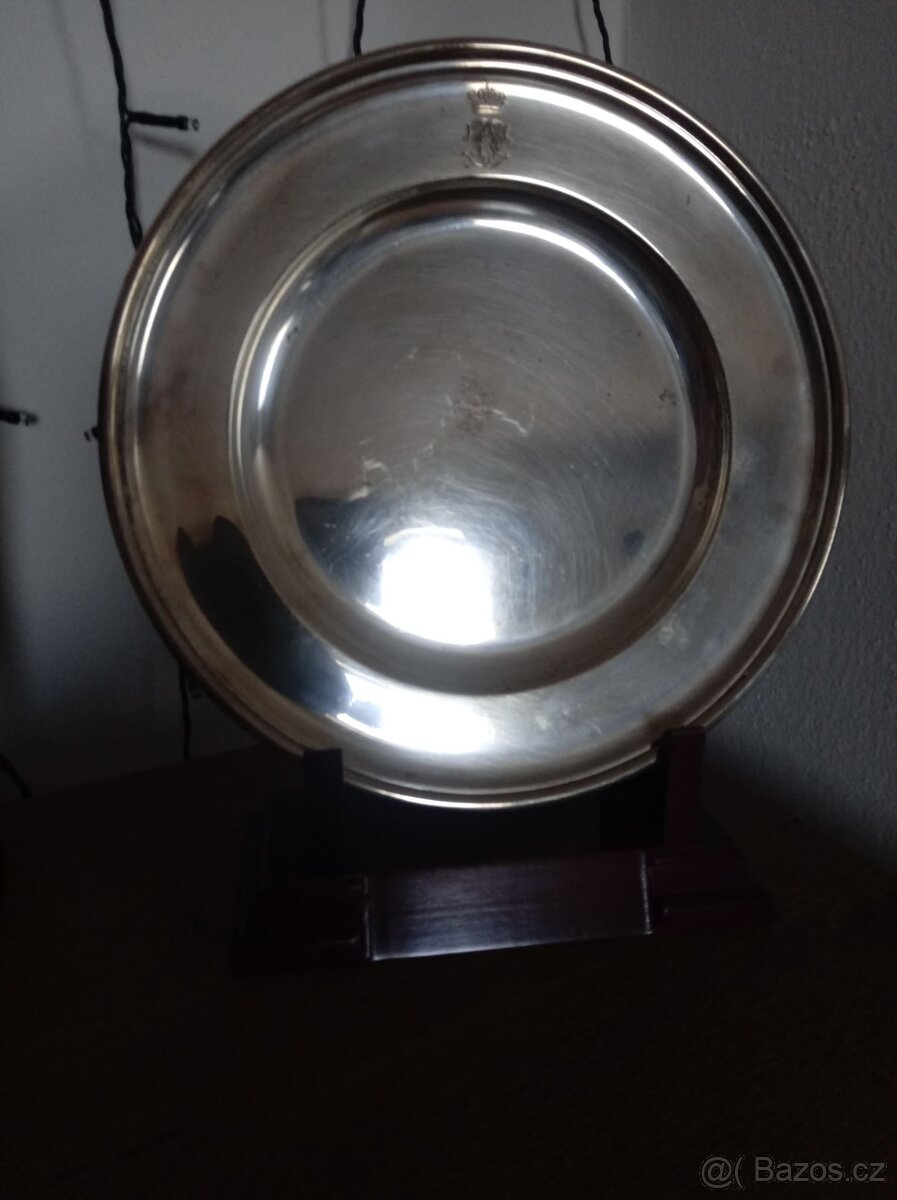 0,5kg stříbrný talíř Anglie
