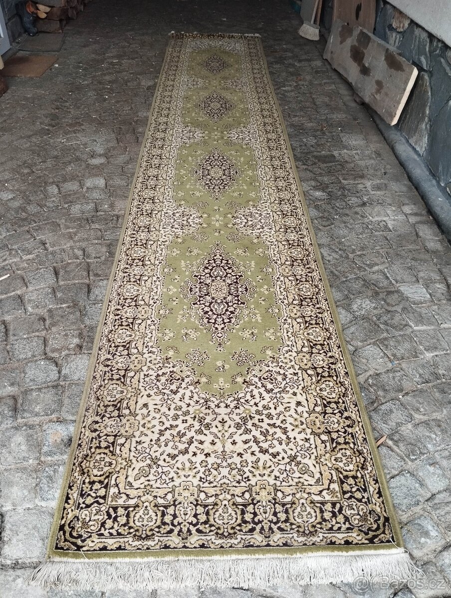 Starý perský koberec, běhoun