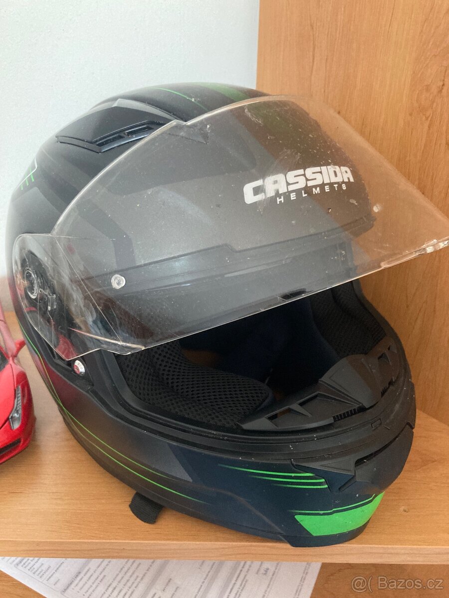 kvalitní helma Cassida