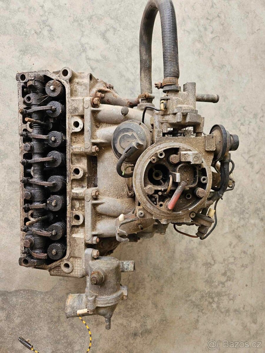 Hlava motoru Škoda Favorit