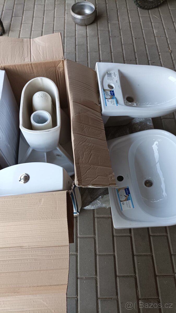 Wc, bidet, umyvadlo