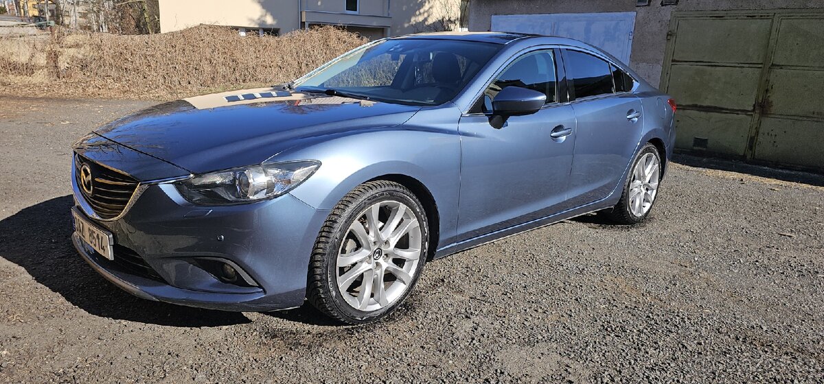 Mazda 6
