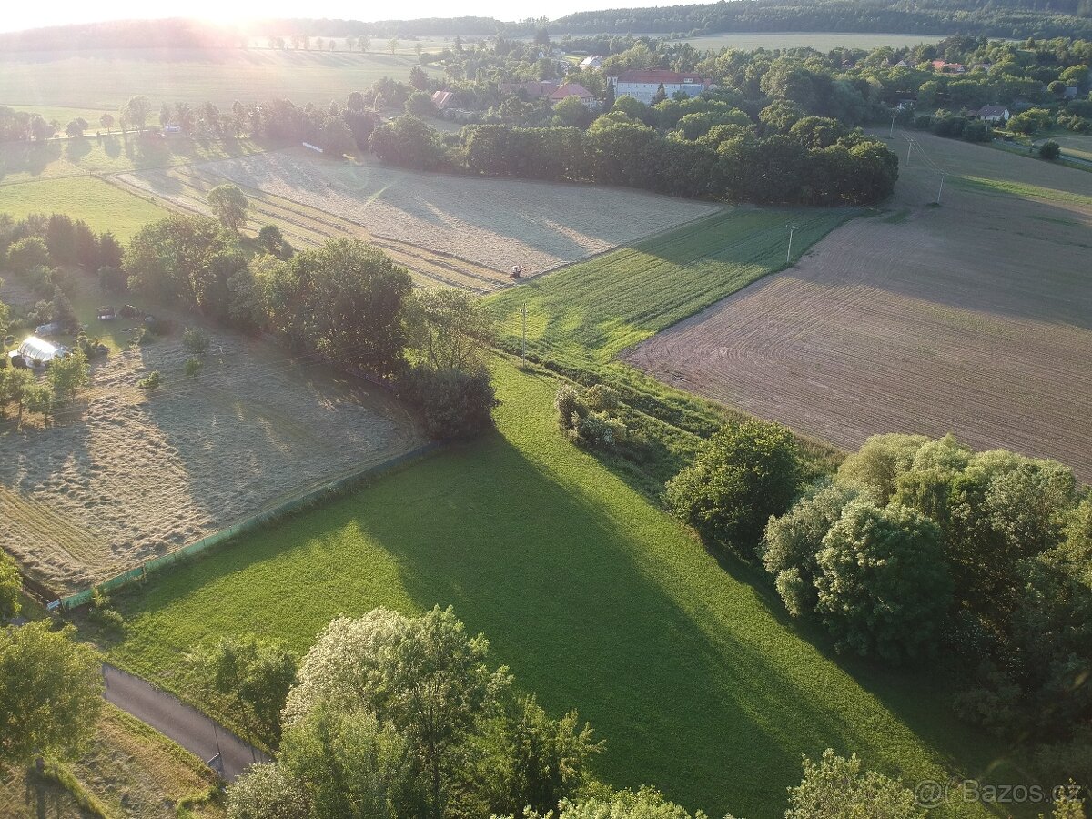 Krásný stavební pozemek v blízkosti Orlíka – Příbram