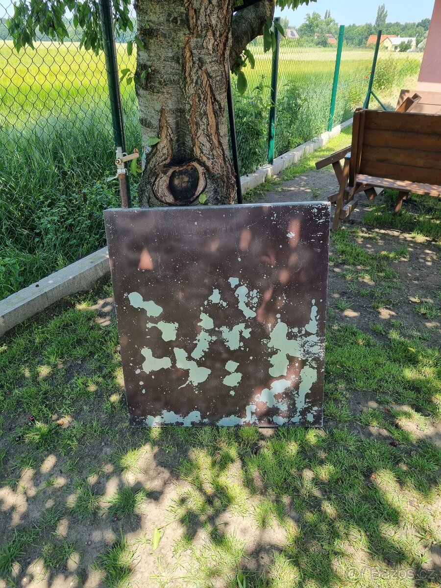 Prodám pozinkovaného nádrž na ohřev vody zr slunce na zahrad