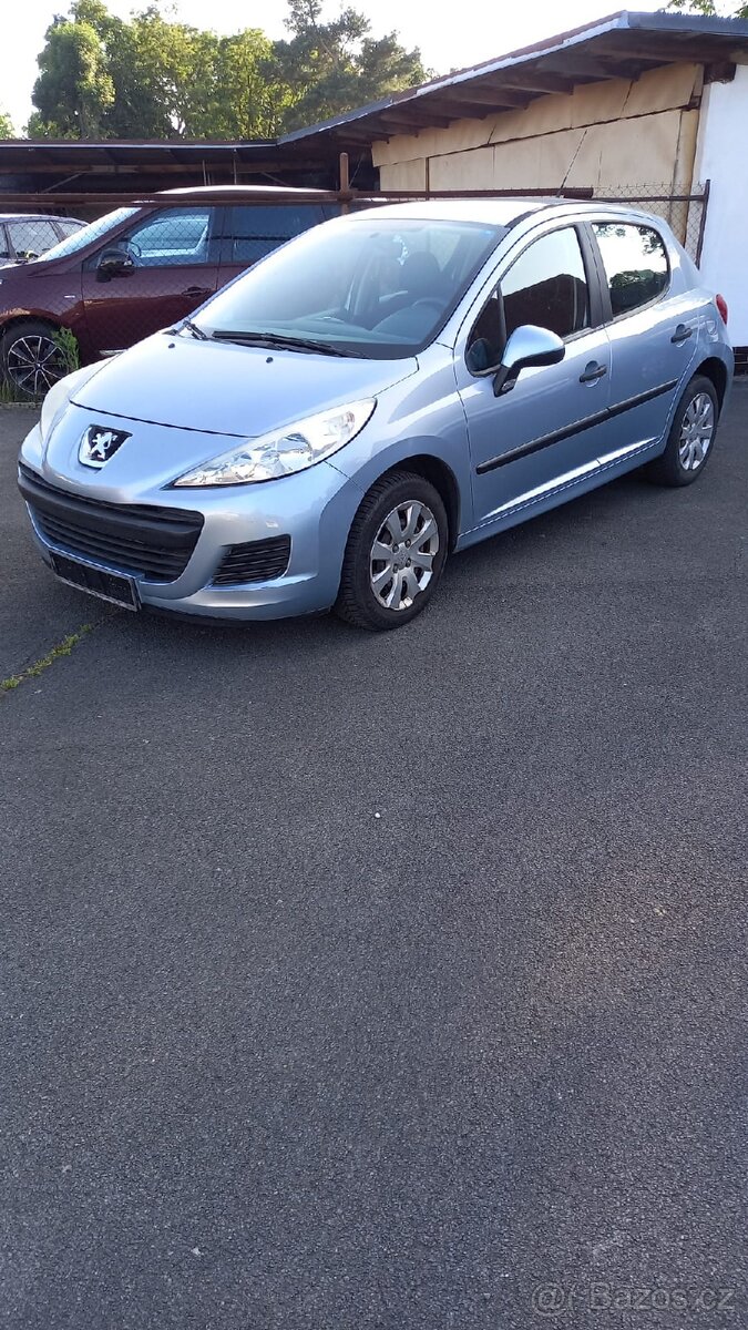 Peugeot 207 1.4 benzin 54kW, plně funkční na nahr.dily