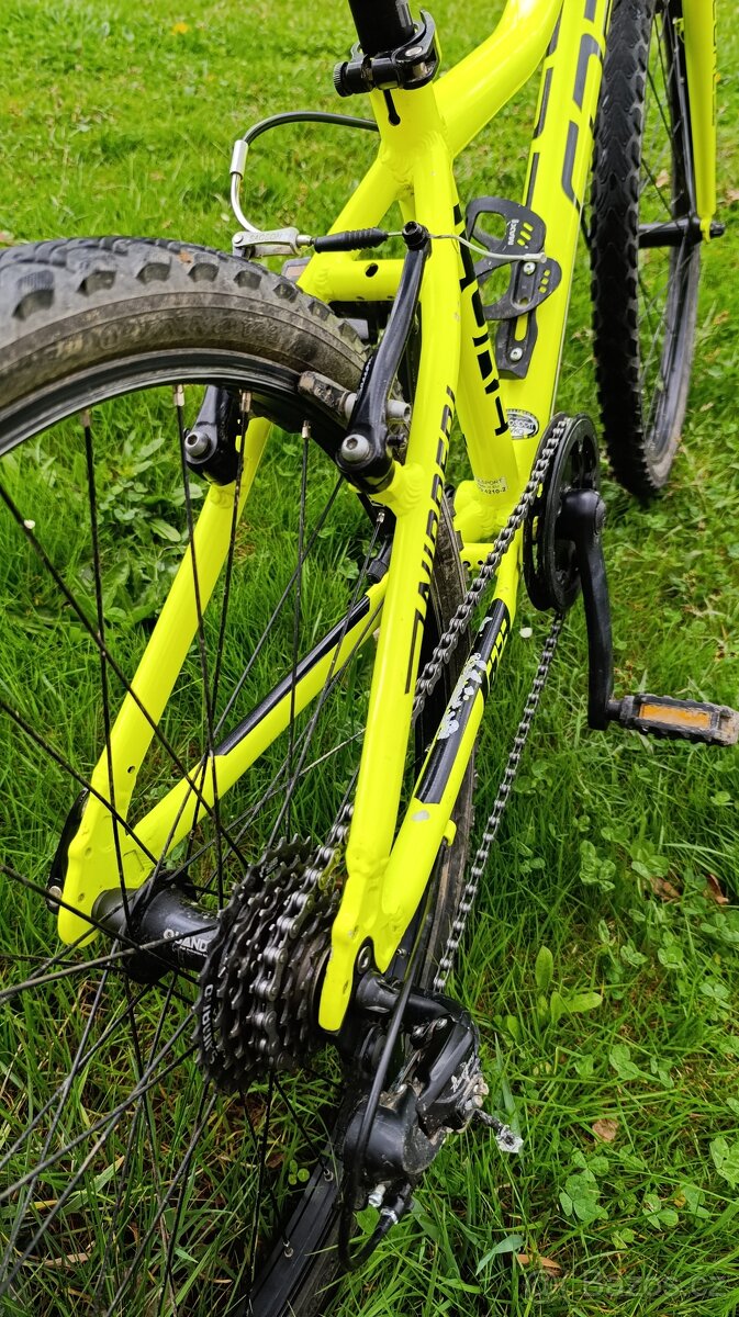 Dětské kolo Core Nipper 24"