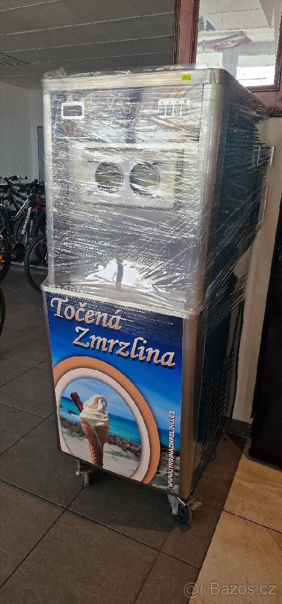 Zmrzlinový stroj.