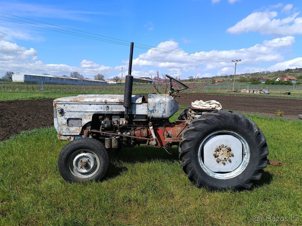 Zetor 3011