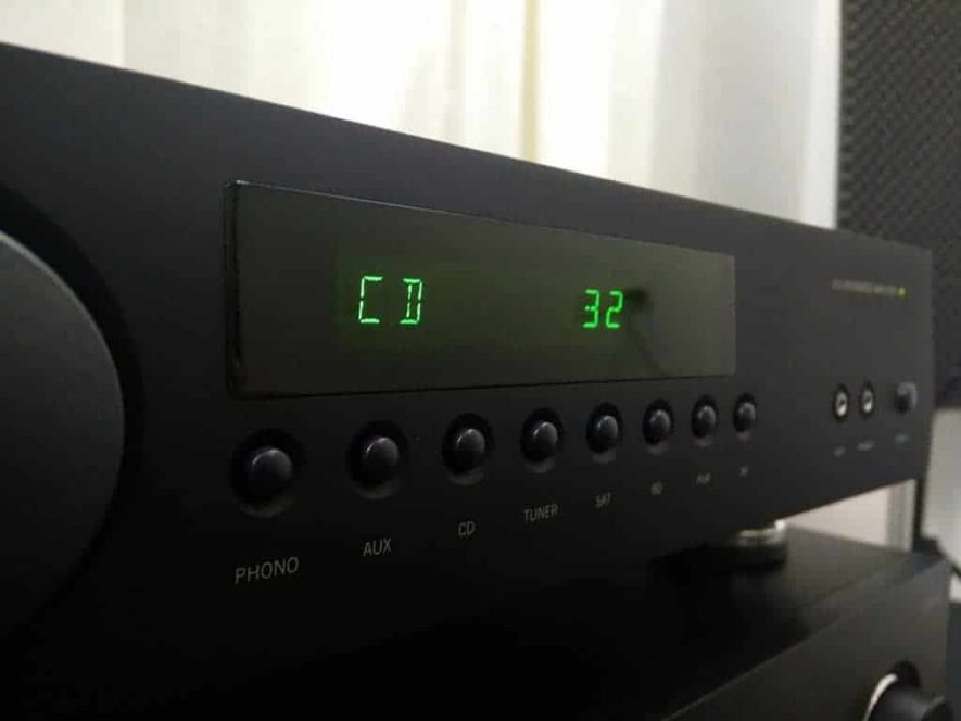 ARCAM FMJ A19 TOP
