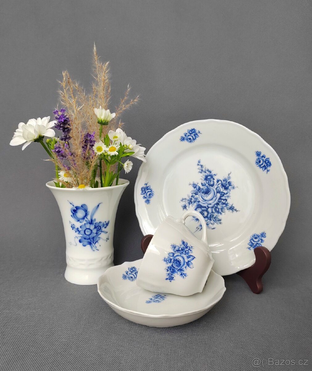 Sada starožitného porcelánů: trio Bavaria a váza Kaiser