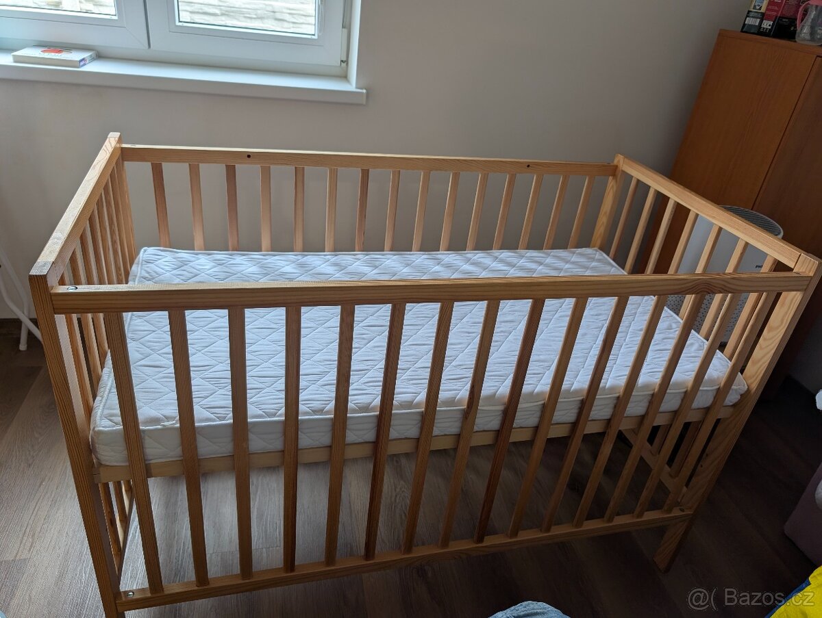 Dětská postýlka