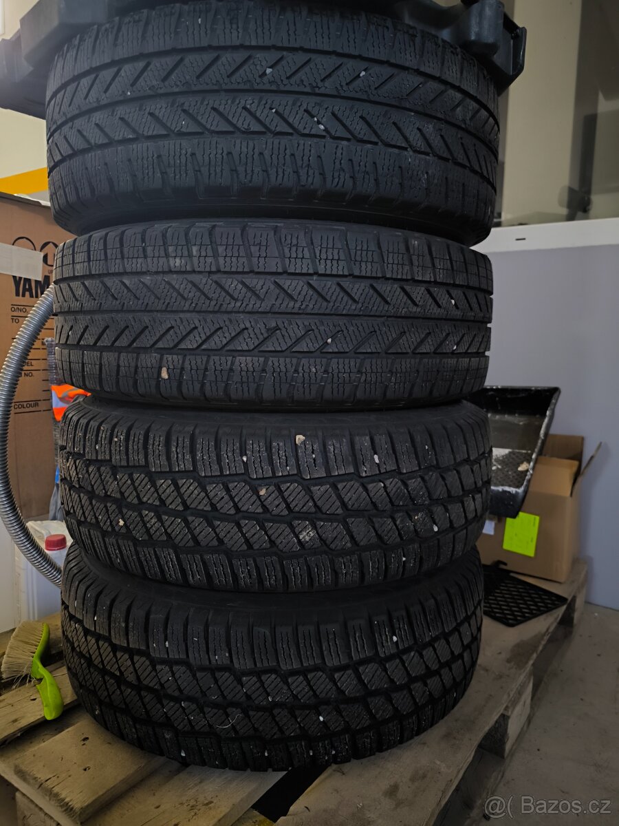 225/65R16c