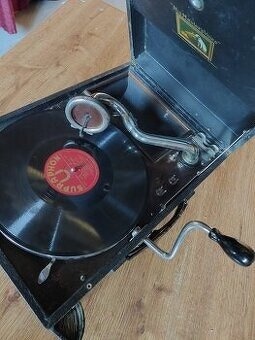 Gramofon His Master's Voice