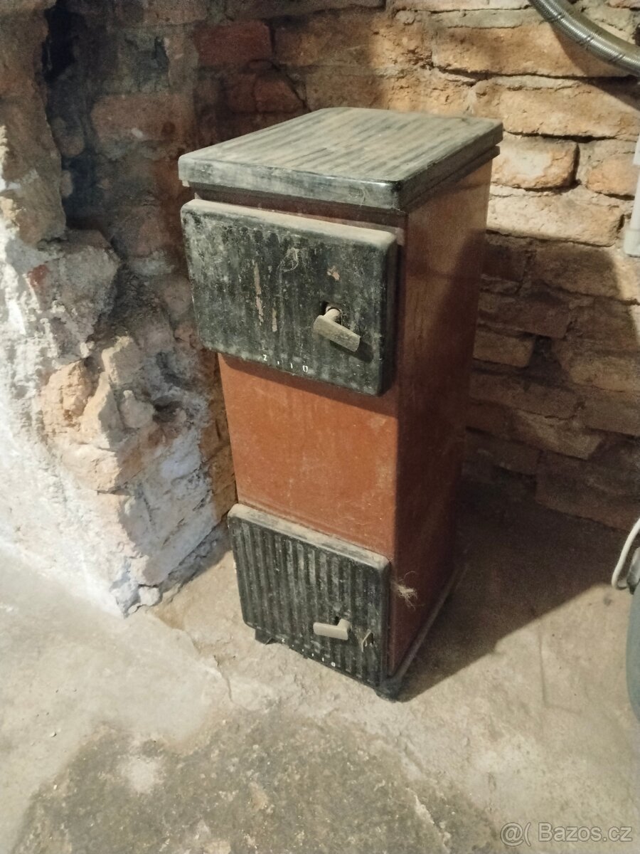 Kamna Petry - Hnědé