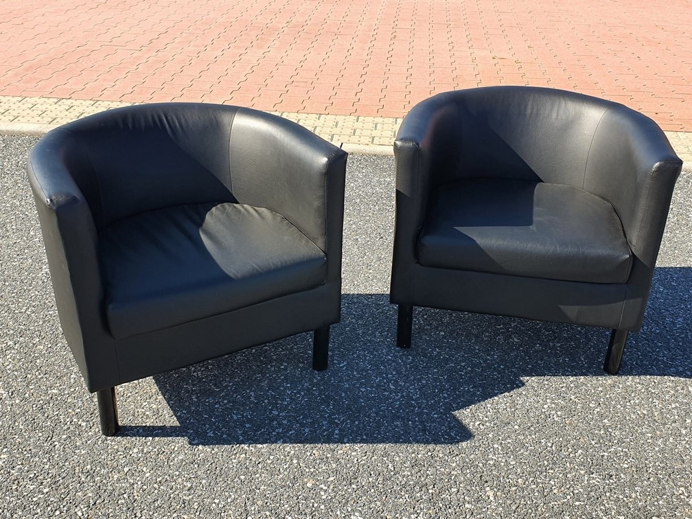 IKEA 2x zánovní křesla křesílka ekokůže