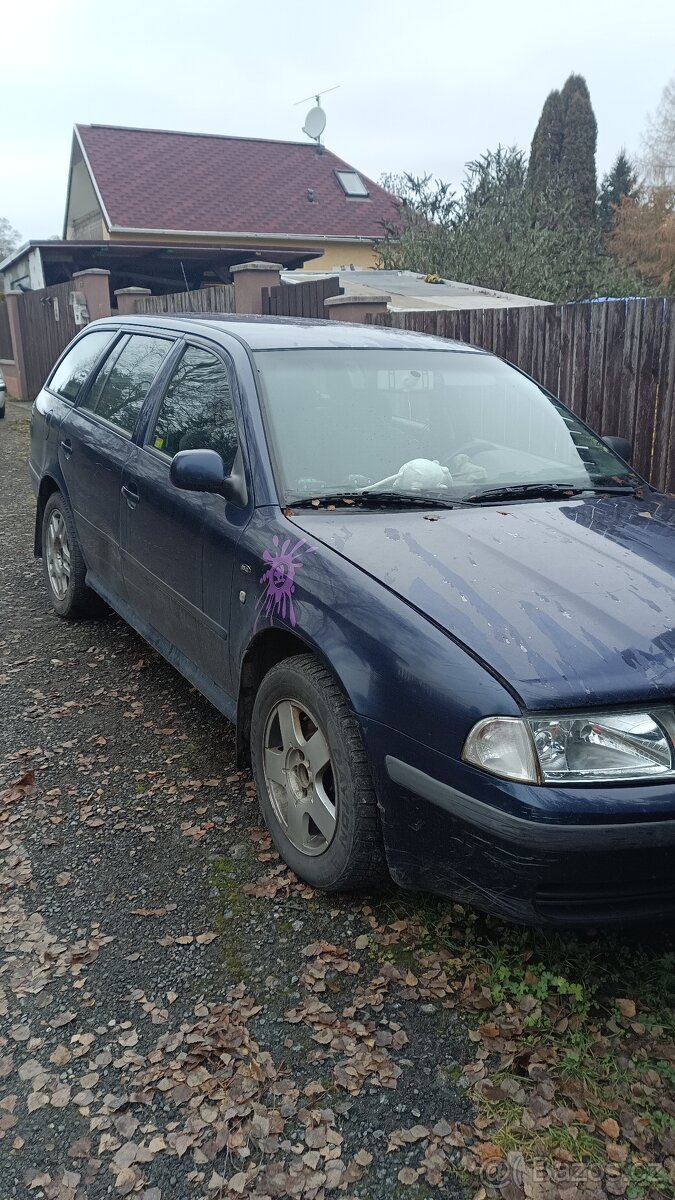 Škoda Octavia 1