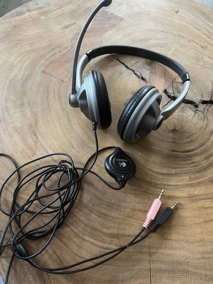 sluchátka logitech