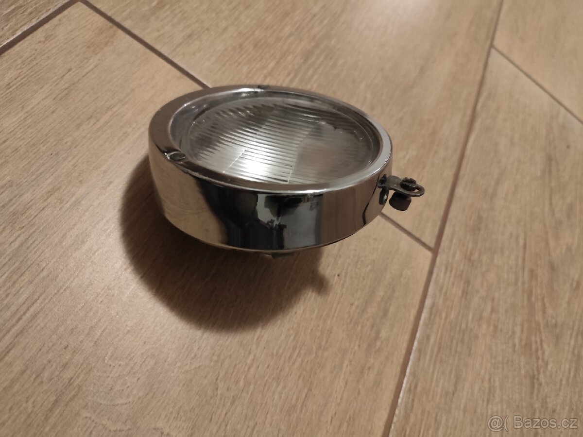 Světlo jawa 23 mustang