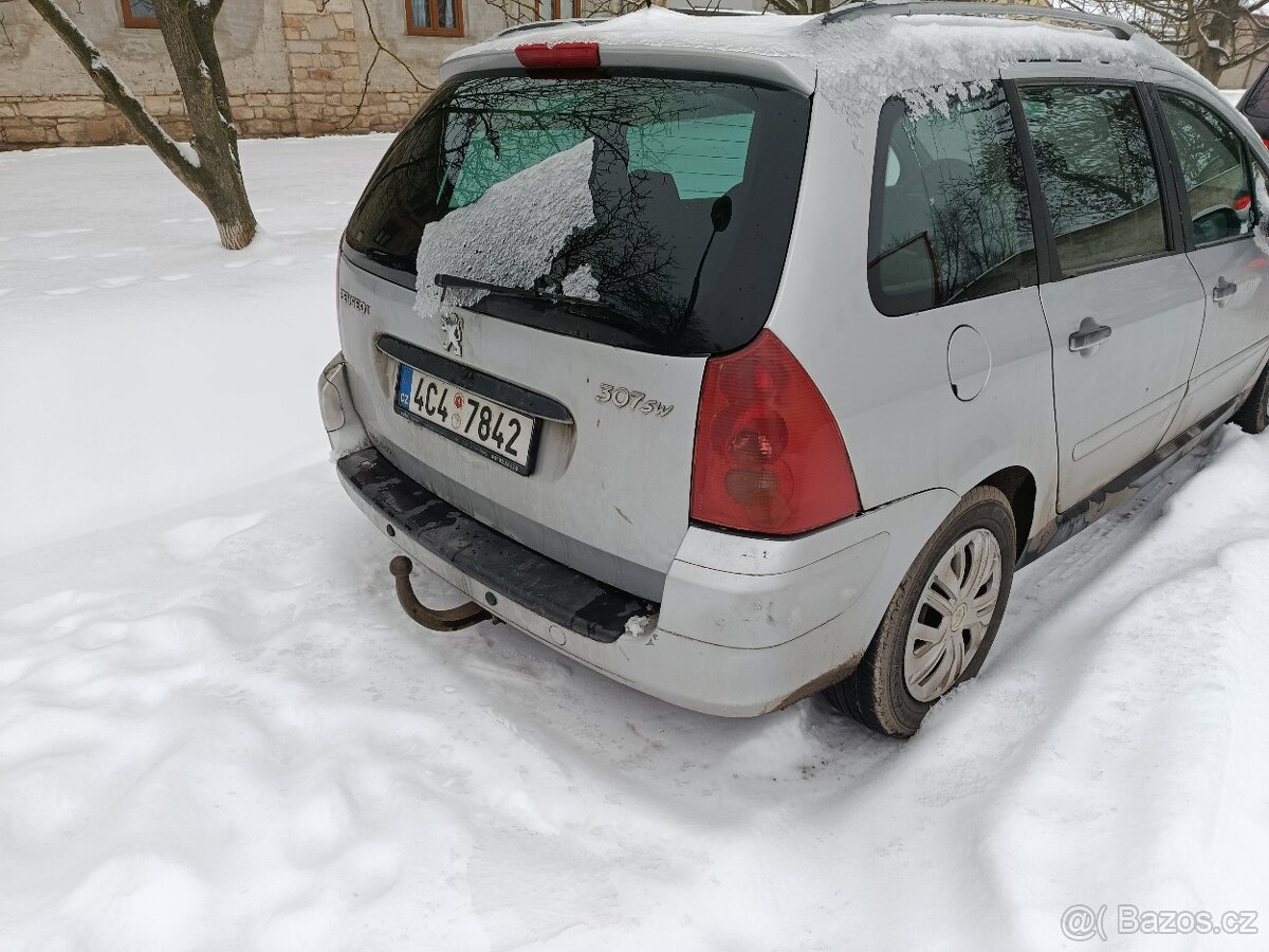 Osobní automobil Peugeot
