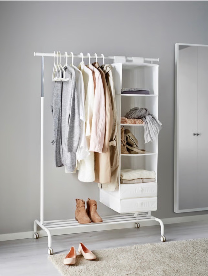 Stojan na oblečení KEA RIGGA