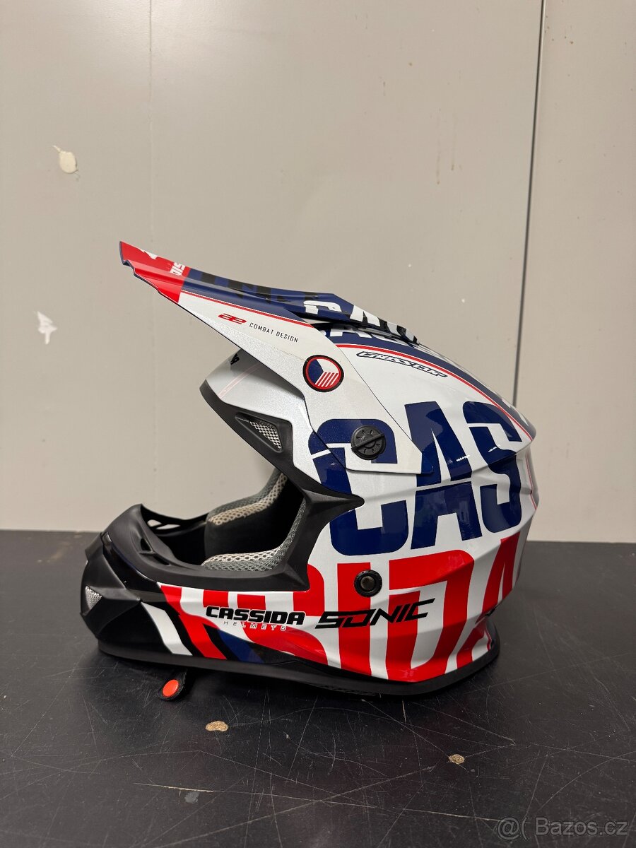 Prodám přilbu Cassida cross