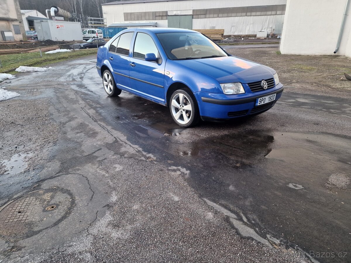 Volkswagen Bora 2.0i 85kw 115koni, R.v 1999,