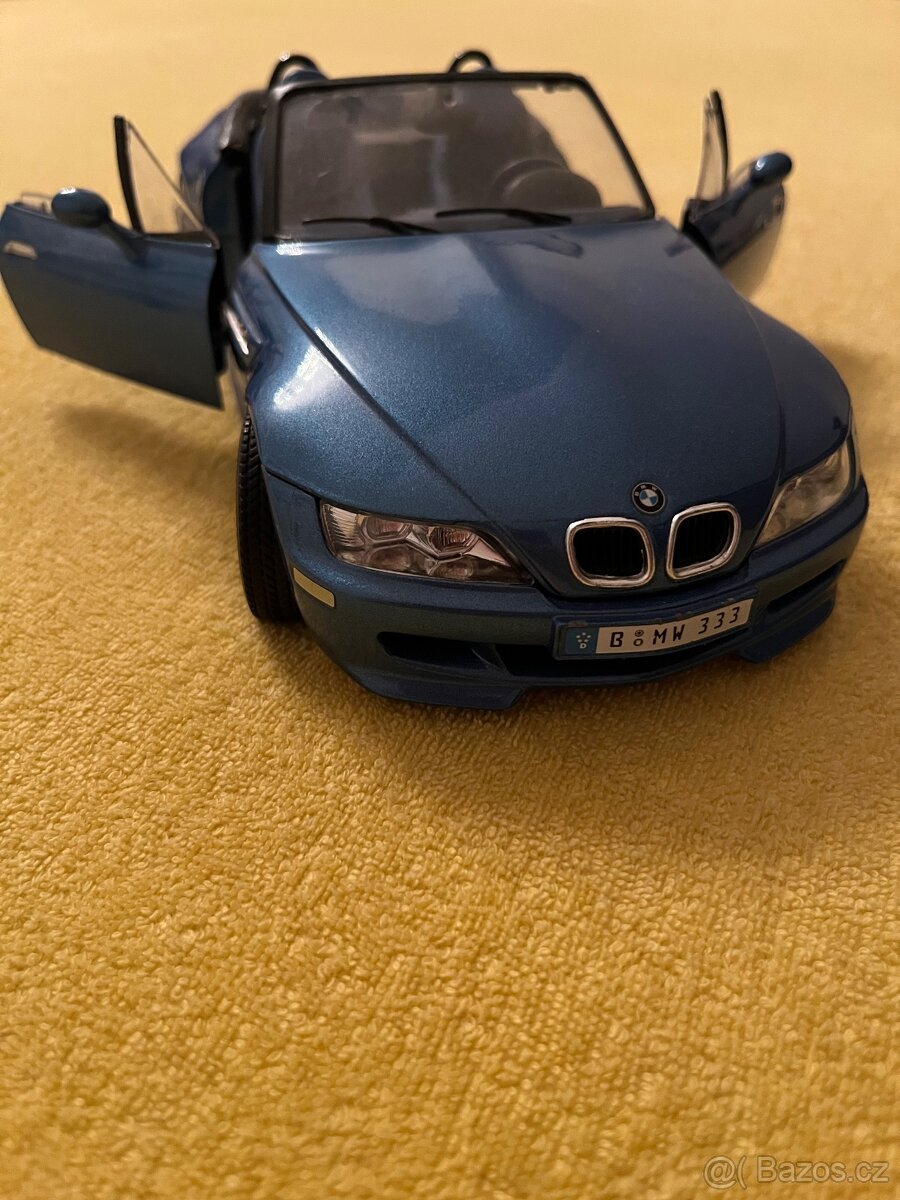 BMW Z3 kovovy model od Bburago