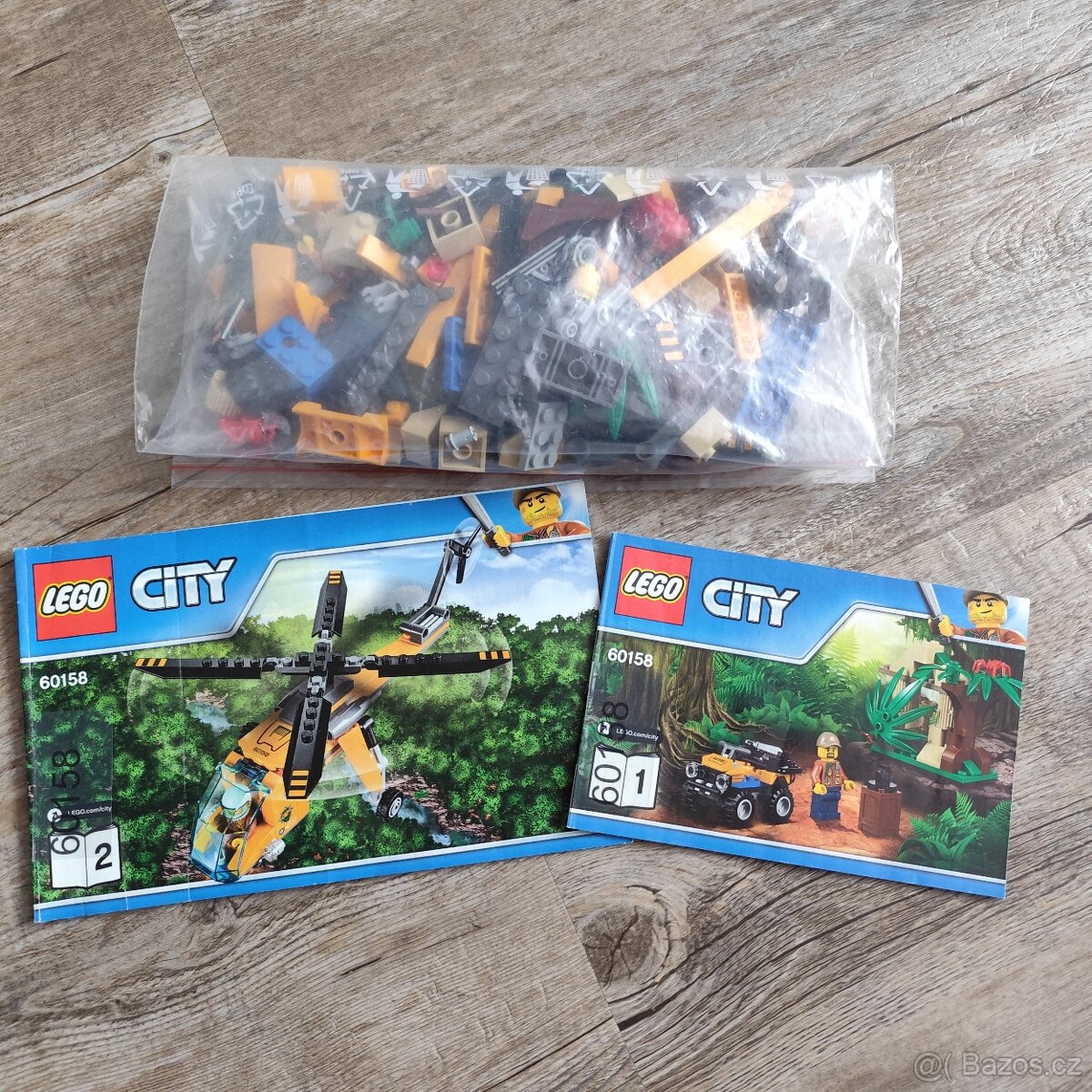 Lego City Nákladní helikoptéra do džungle 60158
