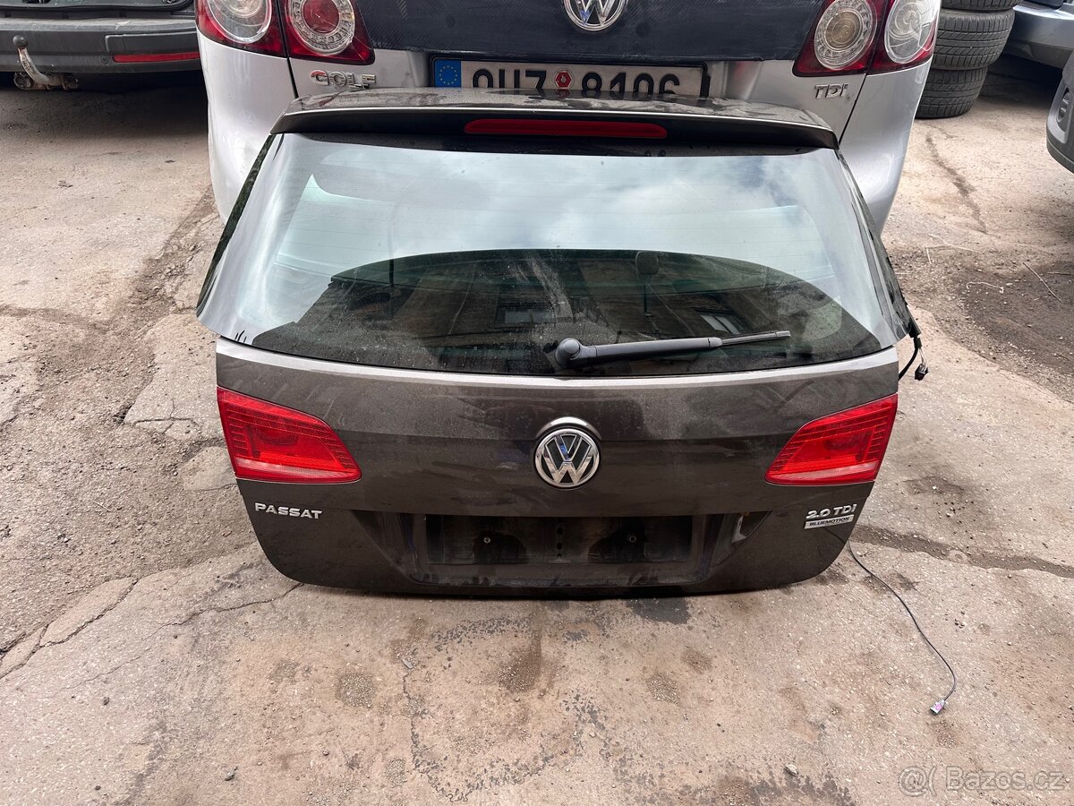 Zadní víko kufru passat b7
