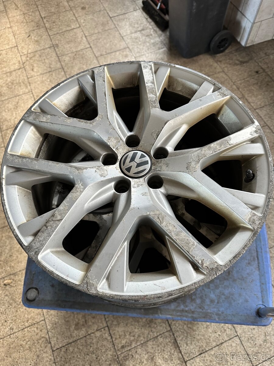 Vw Canyon 5x112 R18 8J na renovaci