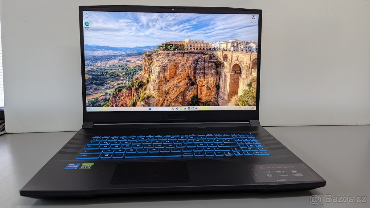 Herní notebook MSI Pulse GL76, 17.3", i7, RTX 3060, 16GB/1T
