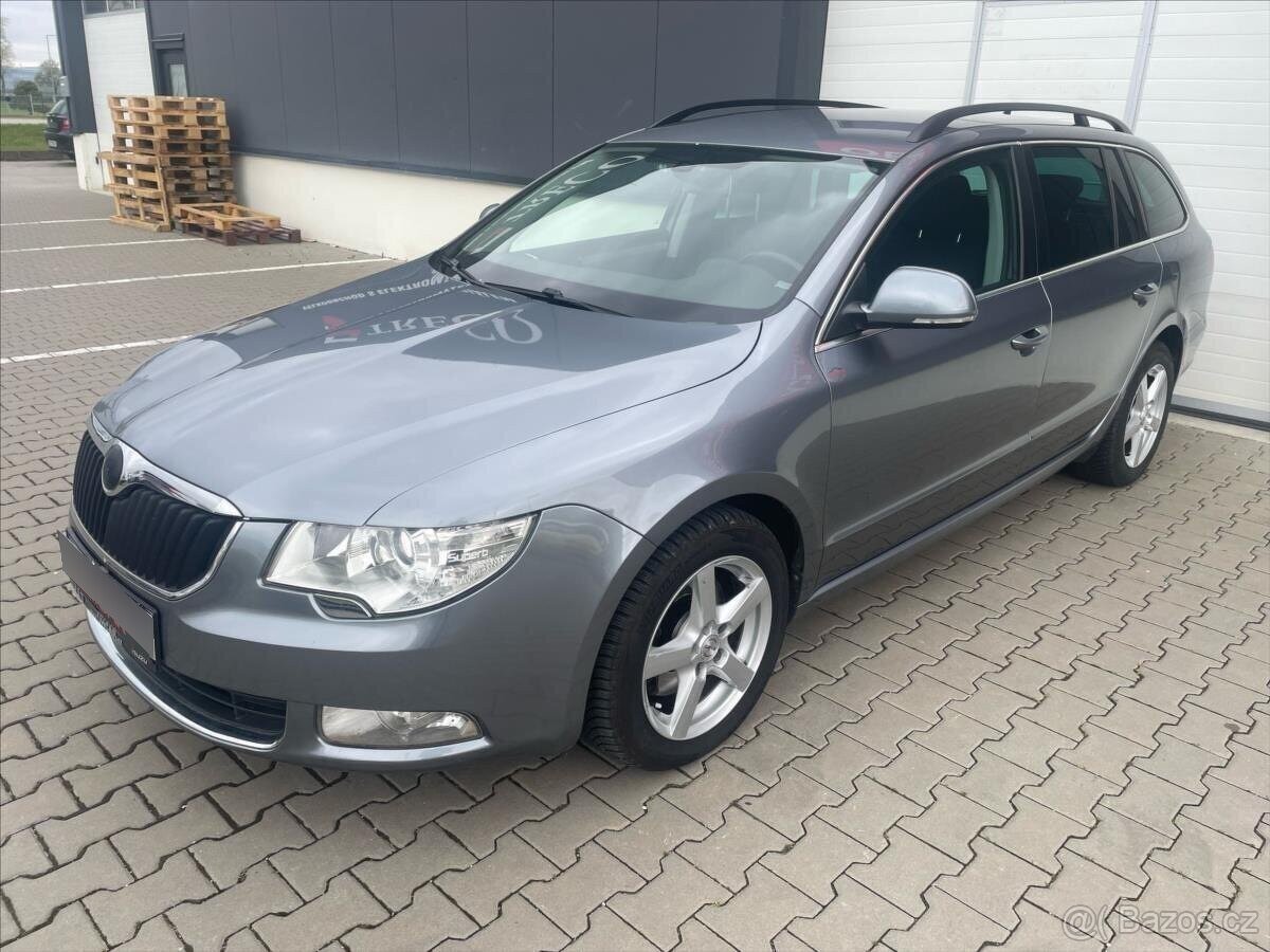 Škoda Superb 1,6 TDi combi II GreenLine (2012)