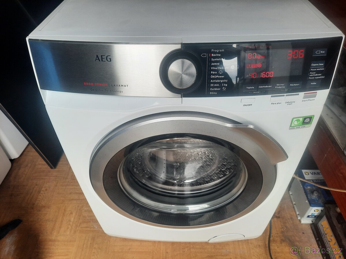 PRACKA PARNI AEG SERIE 8000 -----MOZNY ODVOZ
