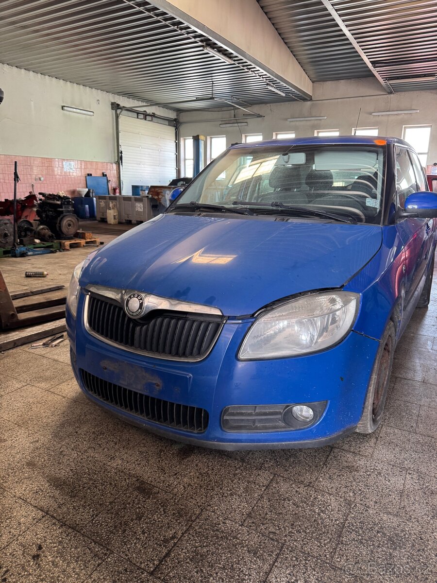 Prodám náhradní díly škoda Fabia 2