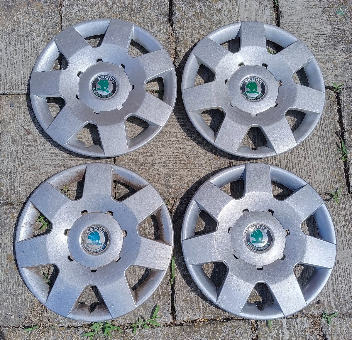 Poklice Škoda Fabia 14"