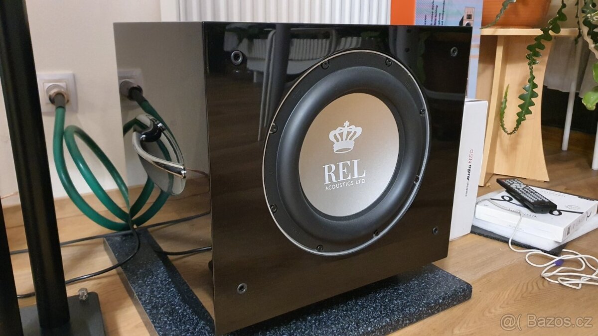 Prodam Subwoofer REL S/510