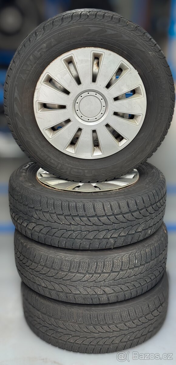 4ks - Sada plech Nokian 235/65 R17 Zimní