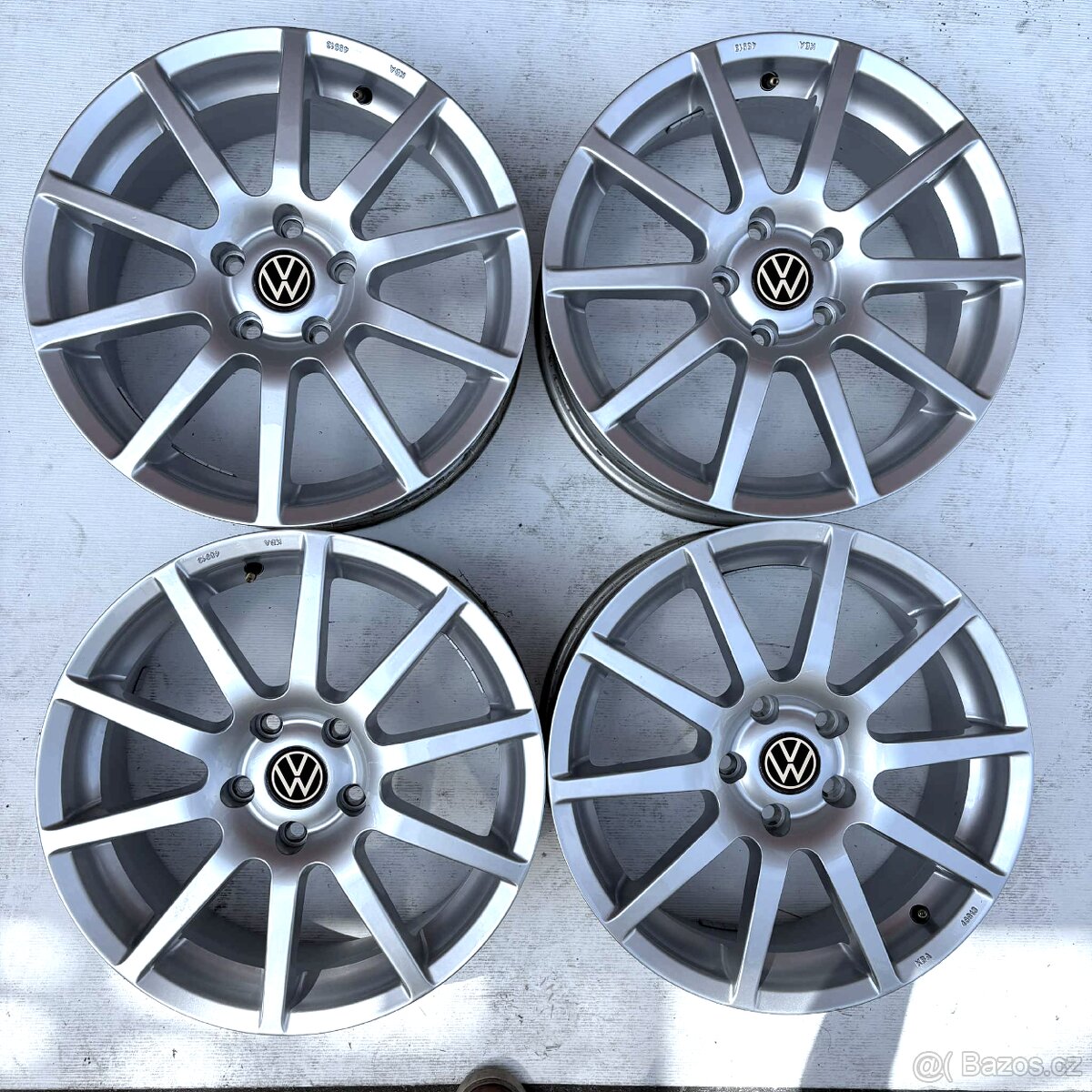 VW PASSAT GOLF CADDY T-ROC TOURAN 17" 5X112