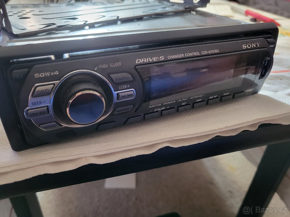 Autoradio SONY MP3, X-plode 100dB, 4x50W, USB