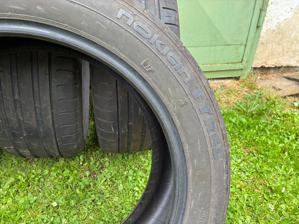 Prodám letní gumy 235/50 R19